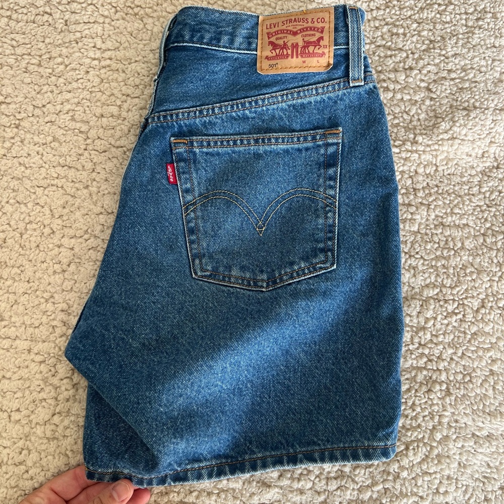 Levi's Medium Blue Denim shorts with Back Pocket Red Tab
